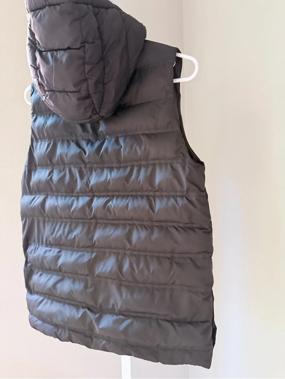Zara Kids Black Quilted Puffer Vest with Hood SIZE 9-10 YRS